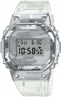 Наручные часы Casio GM-5600SCM-1E