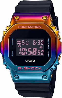 Наручные часы Casio GM-5600SN-1E