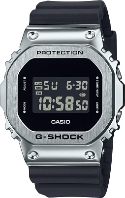 Casio GM-5600-1E